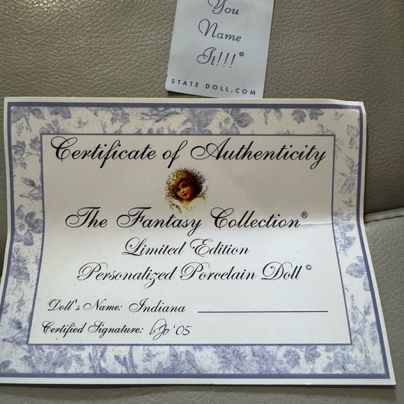 New Vintage Rare 21" Fantasy Collection Porcelain Indiana
Hoosiers Baby Doll COA - Picture 9 of 9